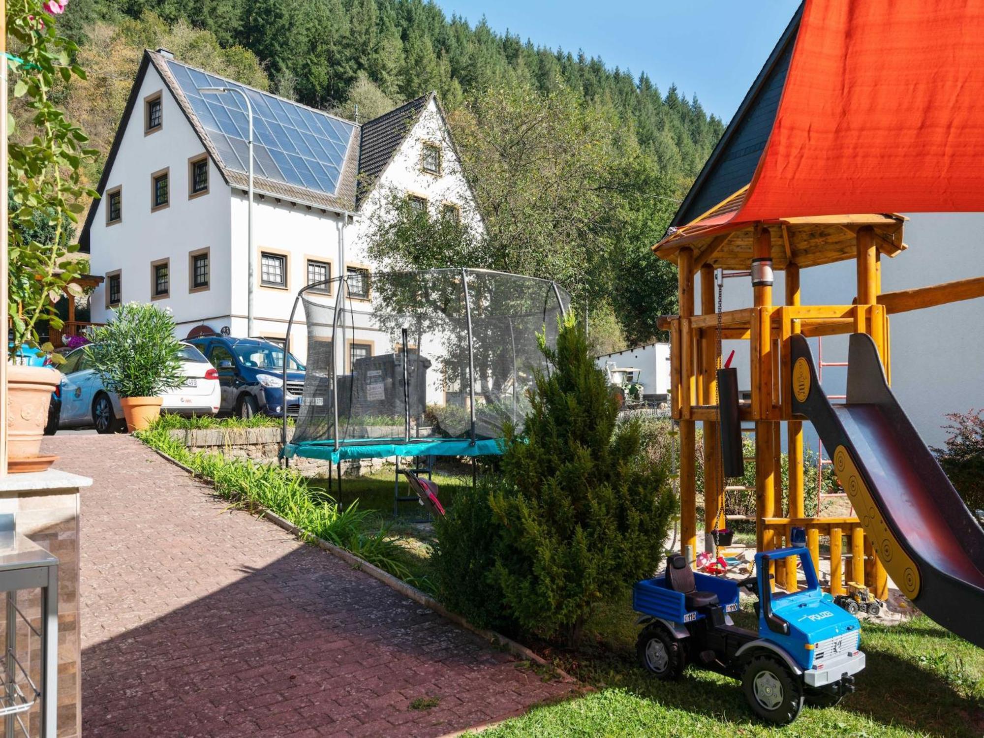 A Modern Apartment In The Hunsr Ck Region S Romantic Drohn Valley Merschbach Екстериор снимка
